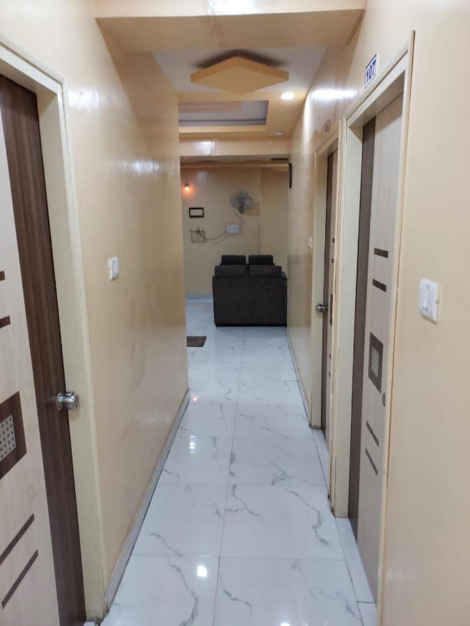 Mandara Comforts Hotel Bangalore Exterior photo