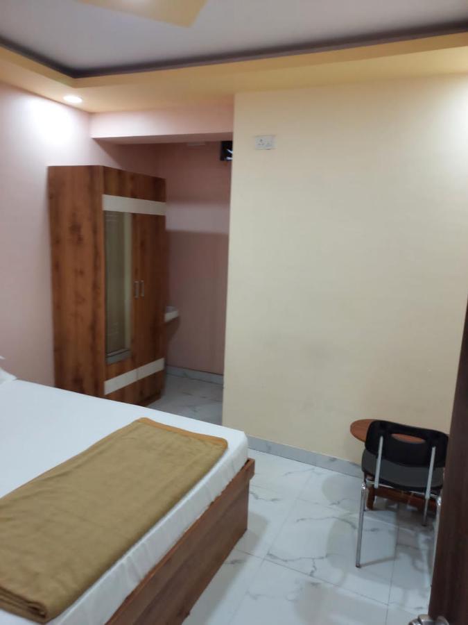 Mandara Comforts Hotel Bangalore Exterior photo