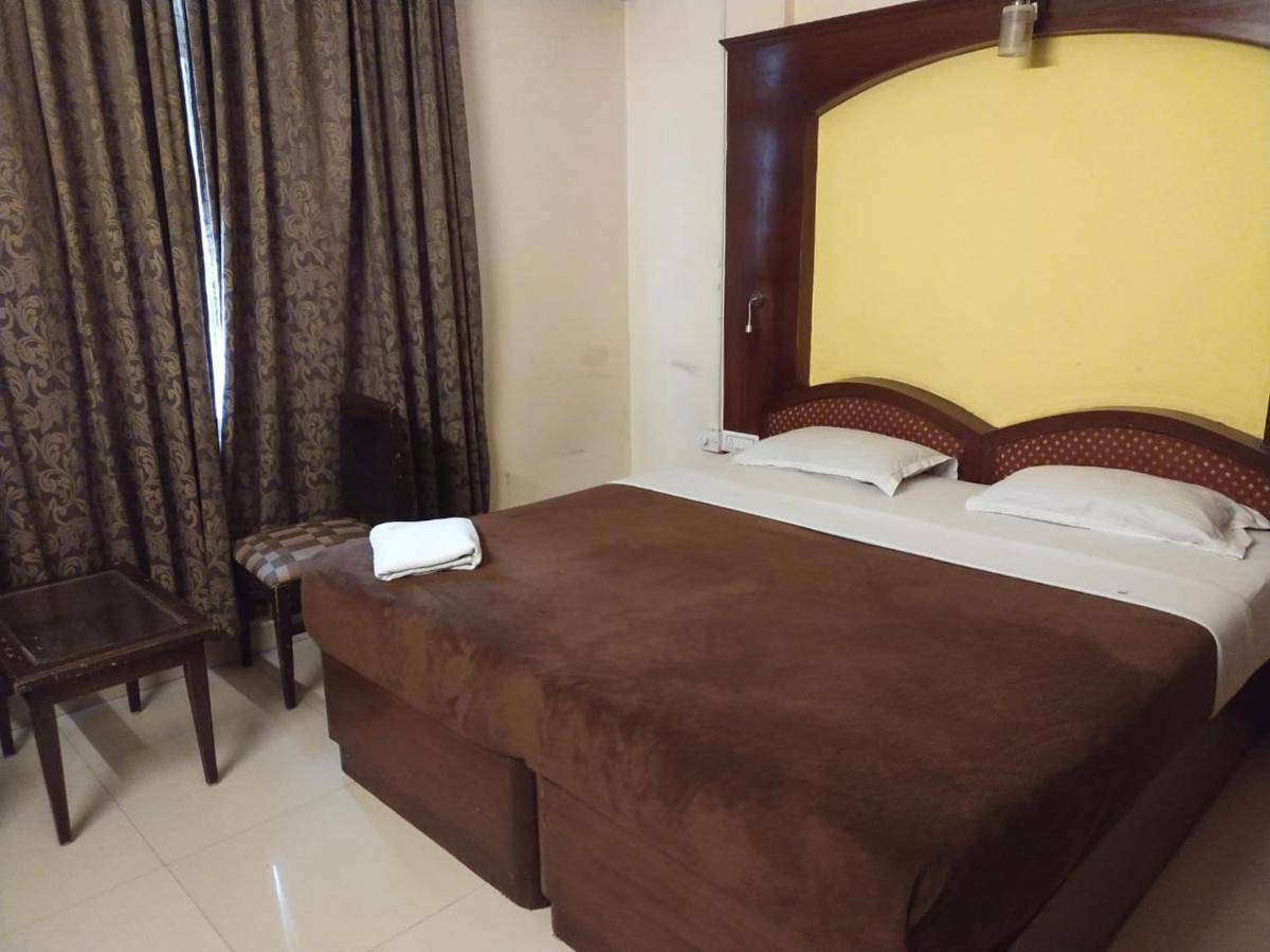 Mandara Comforts Hotel Bangalore Exterior photo
